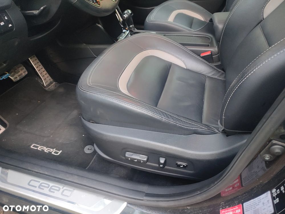Kia Ceed Cee'd 1.6 GDI XL DCT - 12