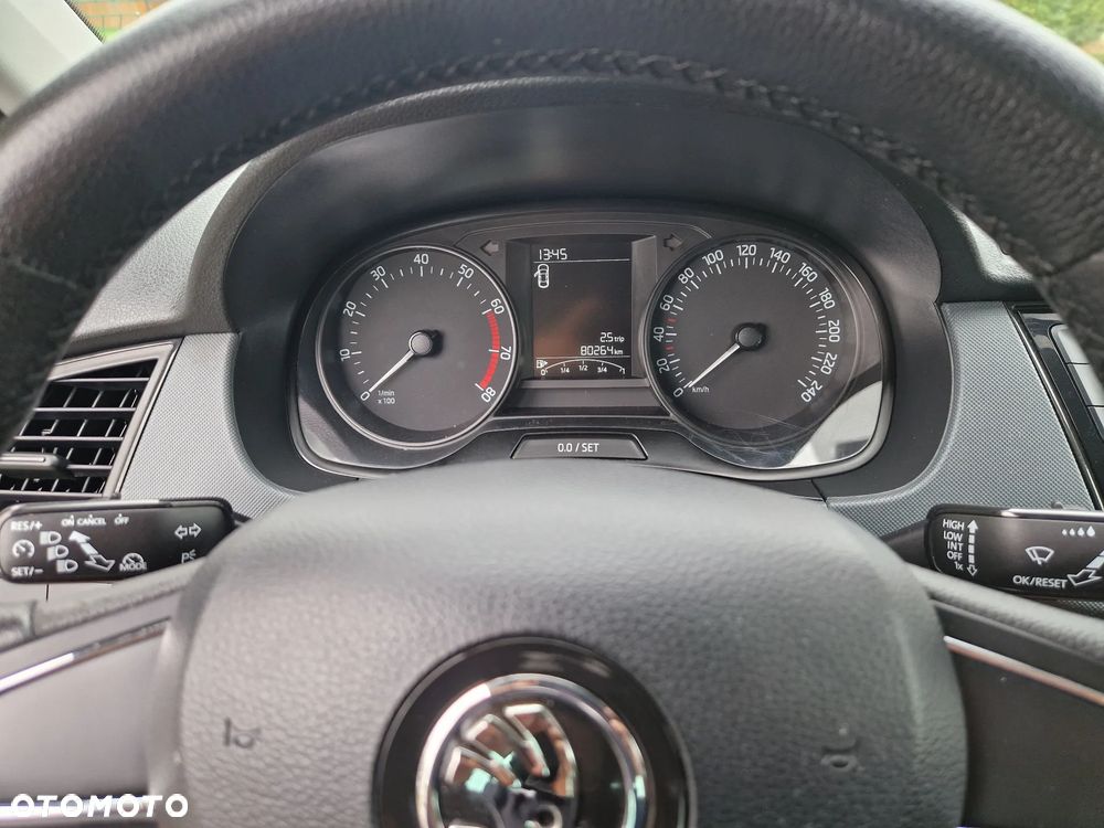 Skoda Fabia 1.0 Active - 6