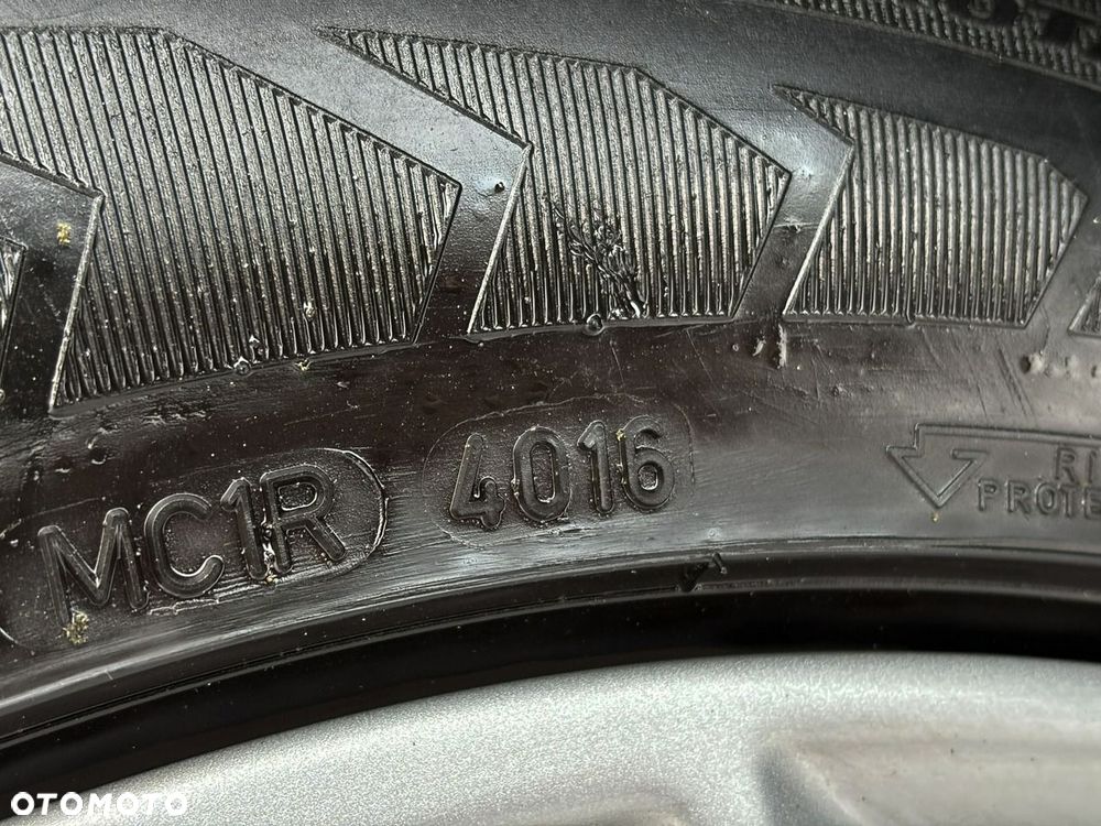 BMW Seria 2 218i Advantage - 7