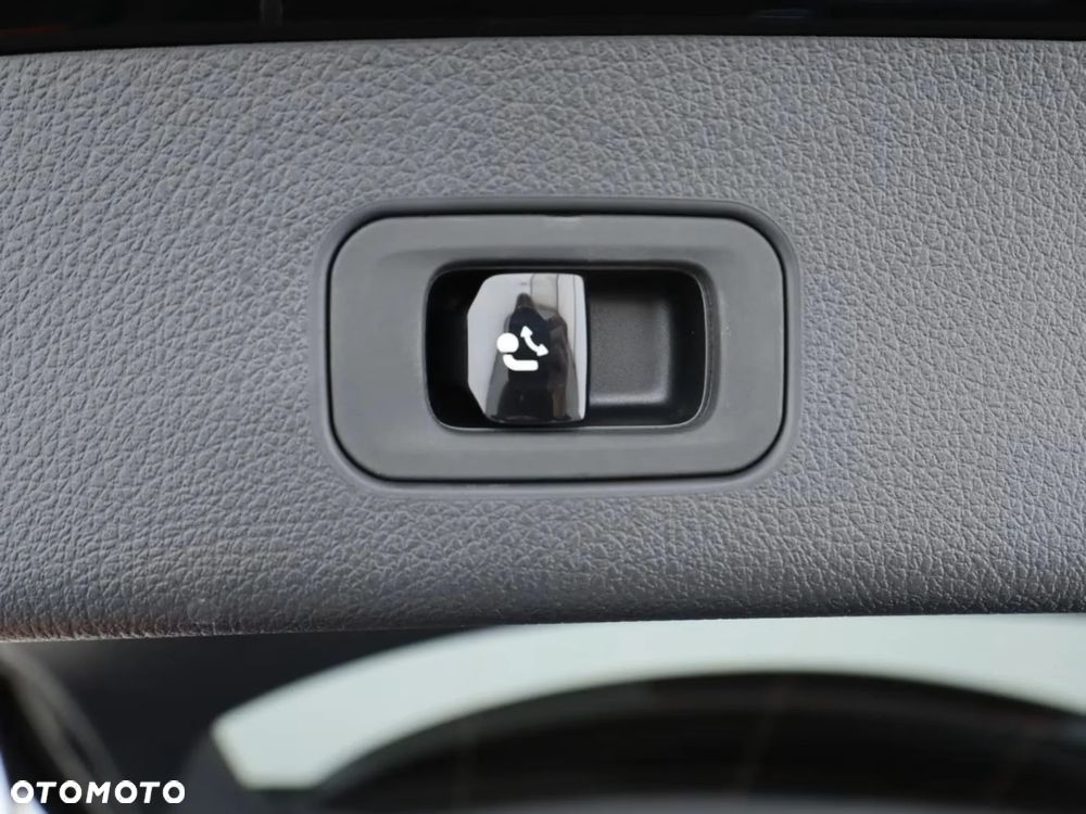 Mercedes-Benz GLC 200 d mHEV 4-Matic AMG Line - 30