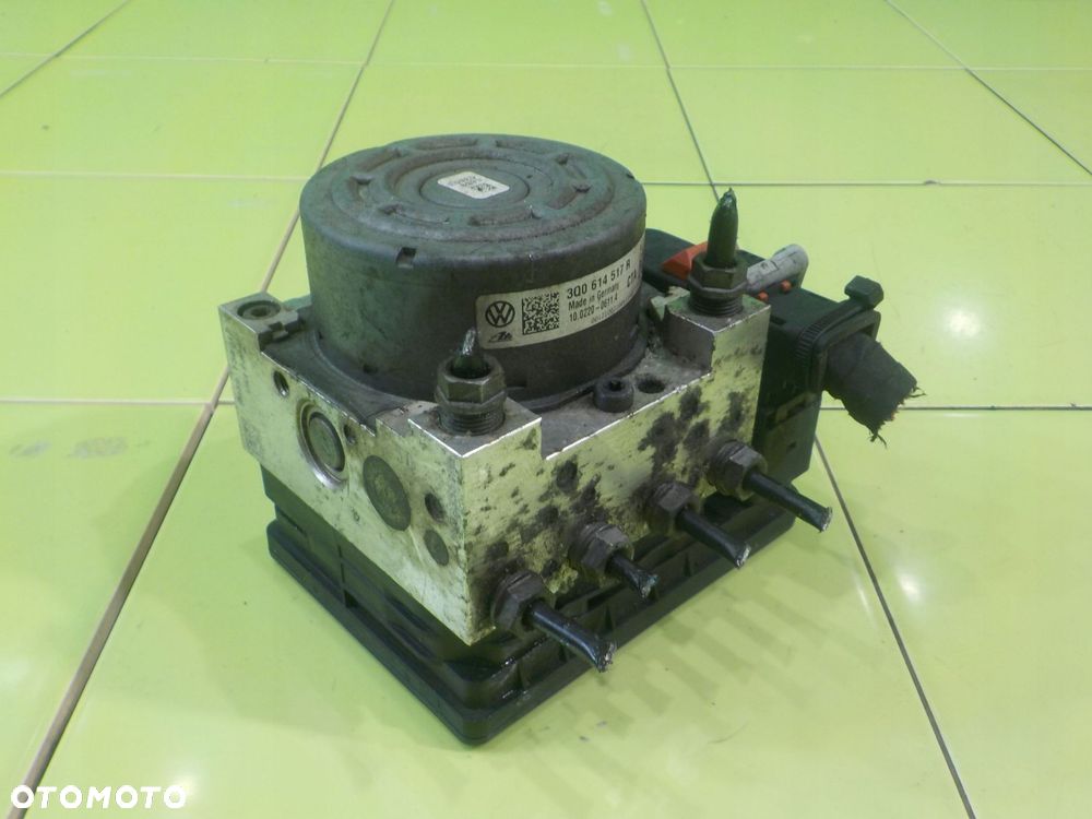 VW GOLF VII 1.4 TSI 15r 5D HB pompa ABS 3Q0907379R 3Q0614517R - 2