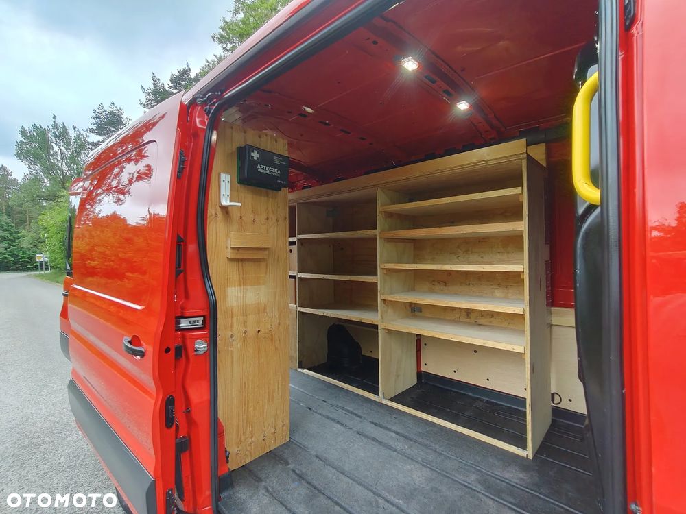 Ford Transit - 32