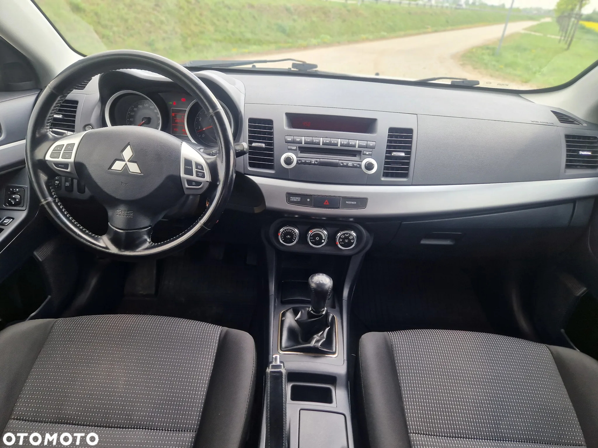 Mitsubishi Lancer 1.8 Inform - 5