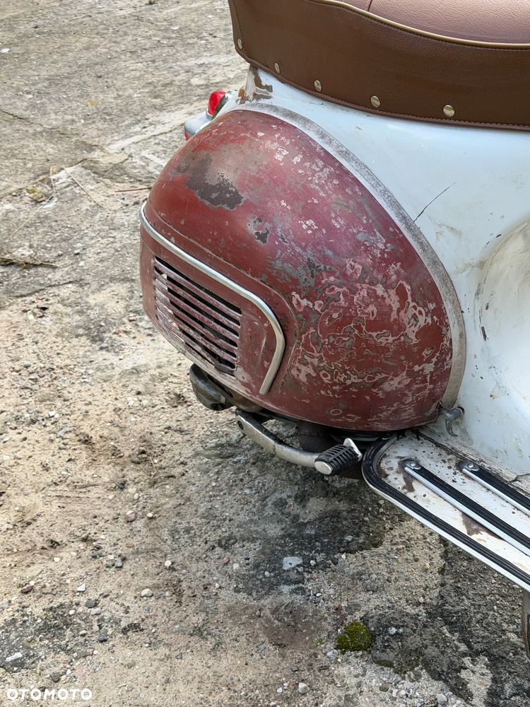 Vespa GS - 14