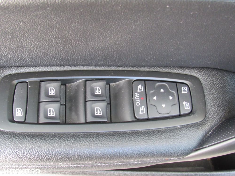 Renault Megane TCe 140 EDC GPF Intens - 27