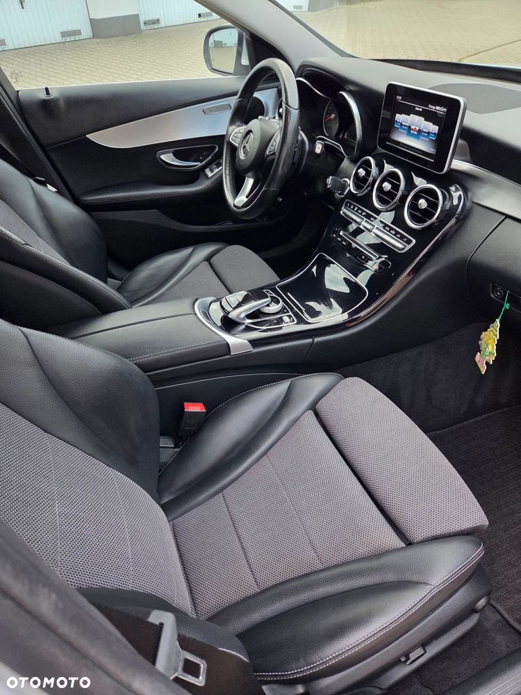 Mercedes-Benz Klasa C 180 9G-TRONIC Avantgarde - 9