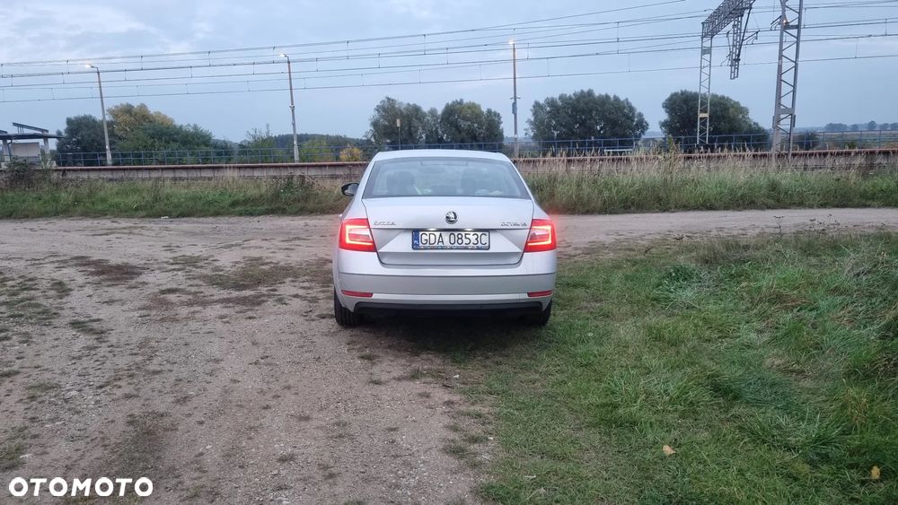 Skoda Octavia - 7