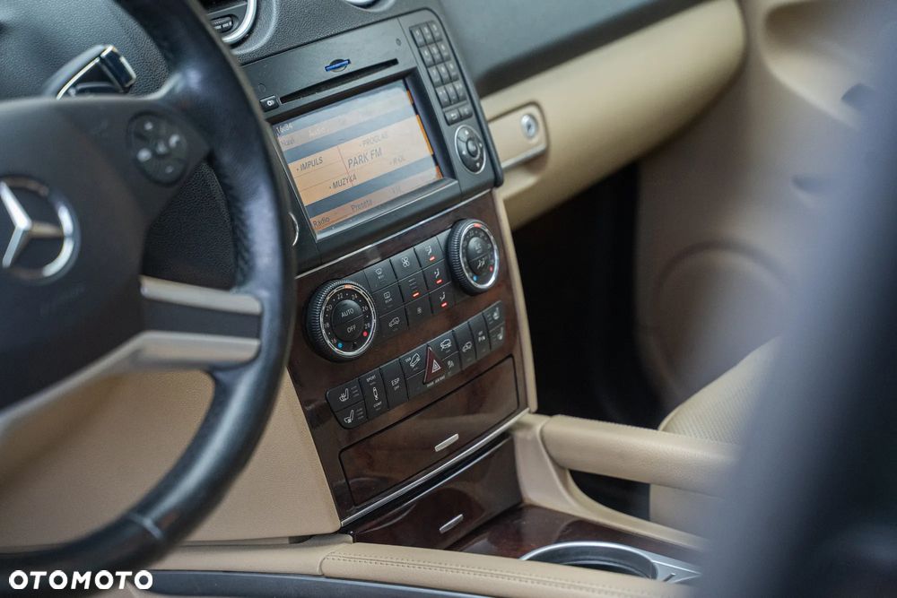 Mercedes-Benz ML 320 CDI 4-Matic - 28