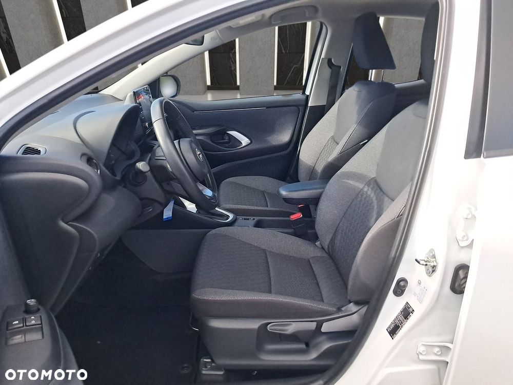 Toyota Yaris Hybrid 1.5 Comfort - 12