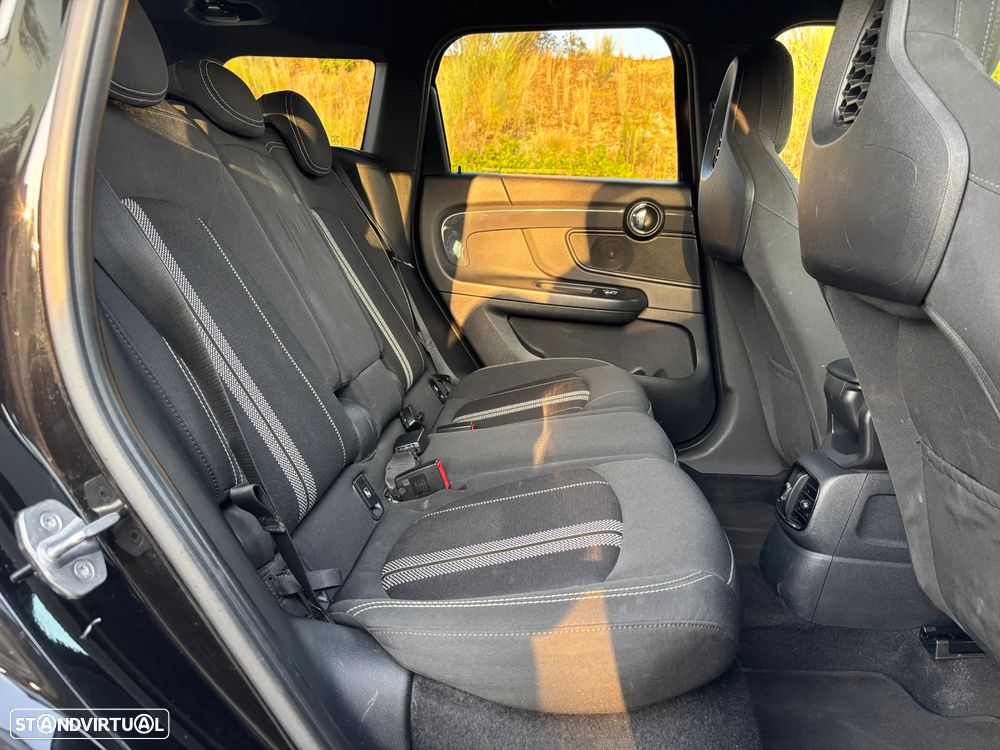 MINI Countryman Cooper SE ALL4 Auto - 34