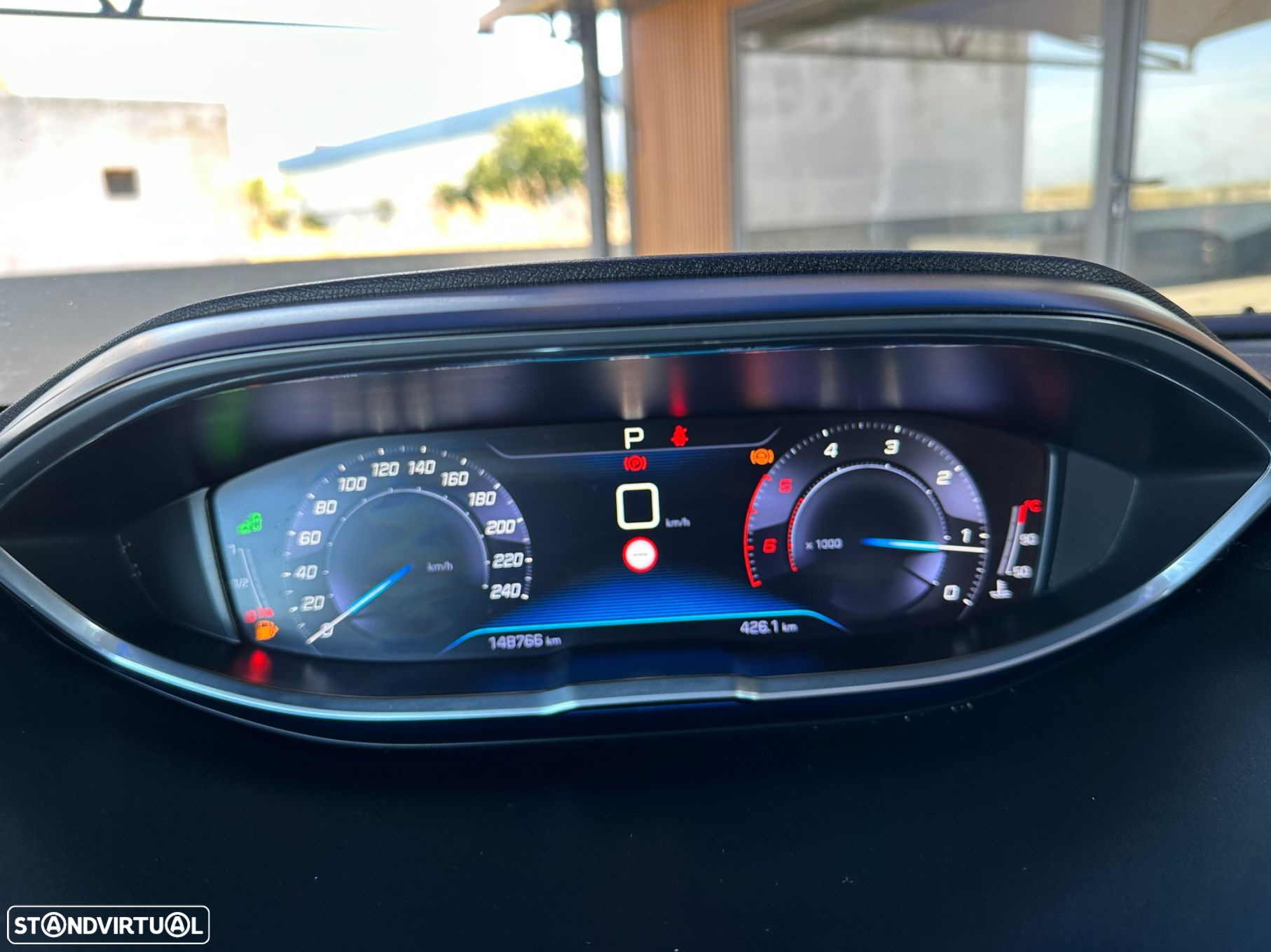 Peugeot 3008 1.6 BlueHDi Allure EAT6 - 23