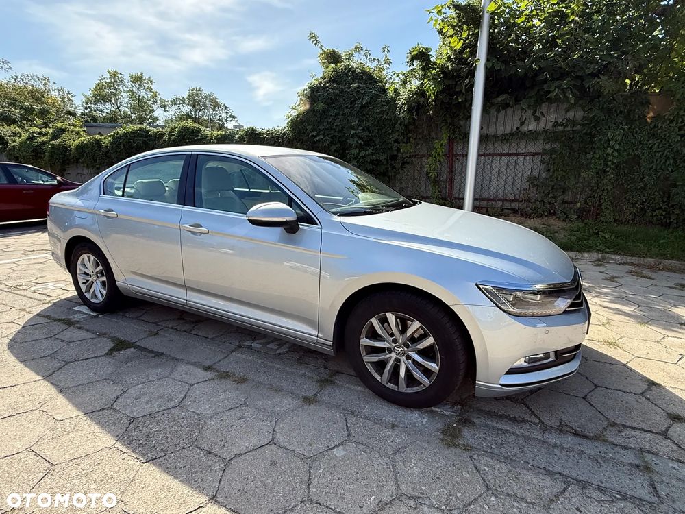 Volkswagen Passat 2.0 TDI BMT Comfortline - 3
