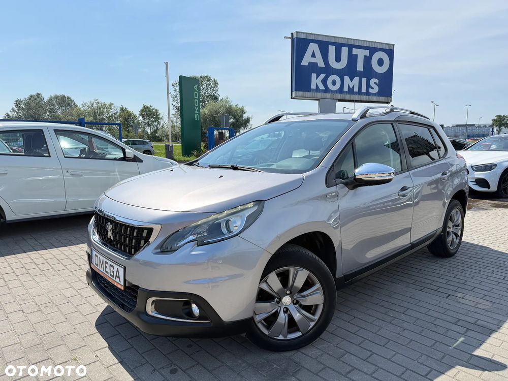 Peugeot 2008 1.2 Pure Tech Style - 1