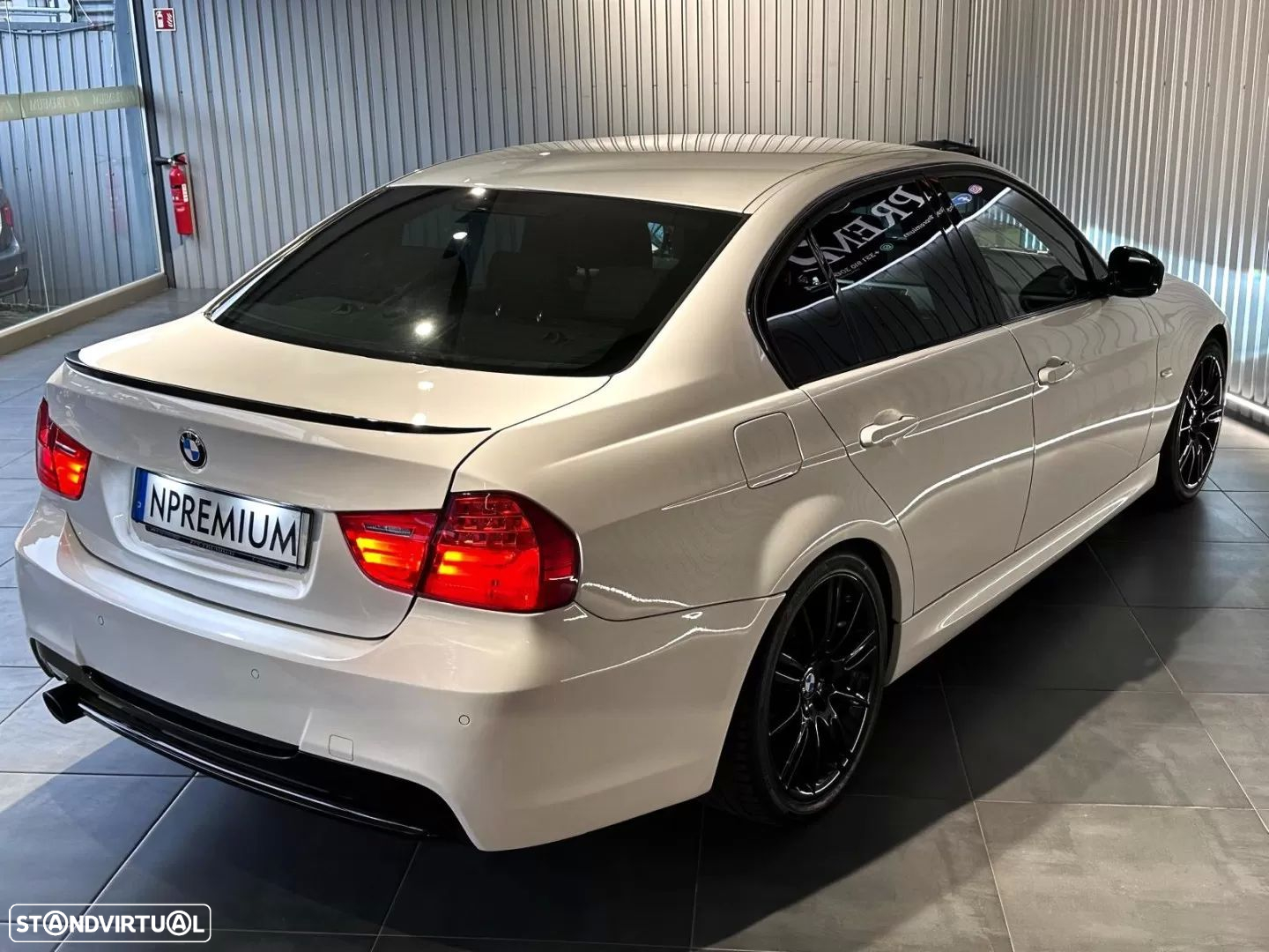 BMW 318 d Auto - 33