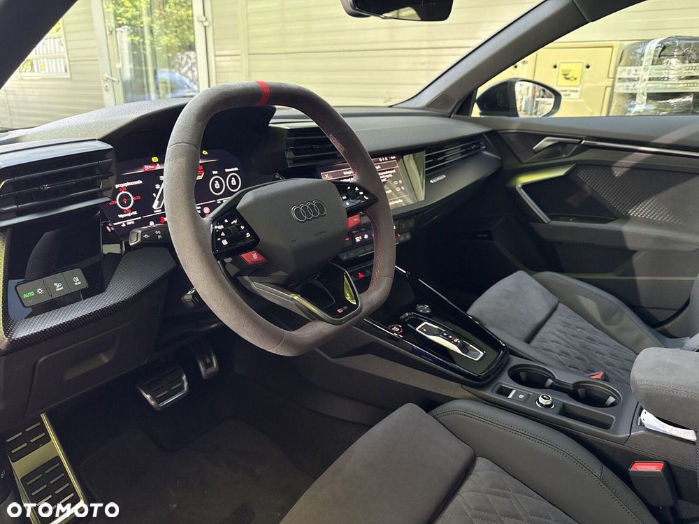 Audi RS3 Limousine TFSI Quattro S tronic - 10