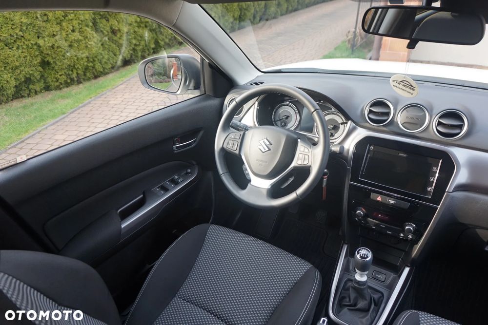 Suzuki Vitara 1.4 Boosterjet Premium 2WD - 8