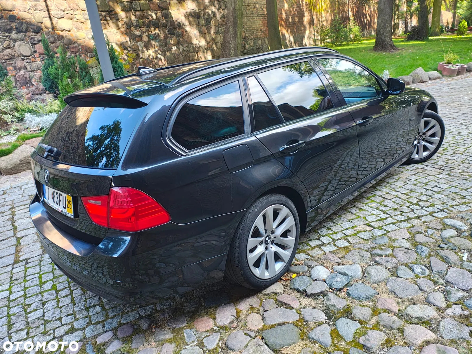 BMW Seria 3 318i Touring - 5
