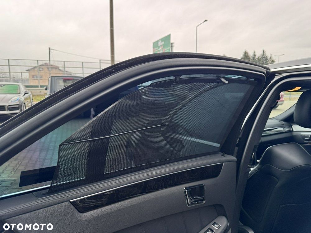 Mercedes-Benz Klasa E - 37