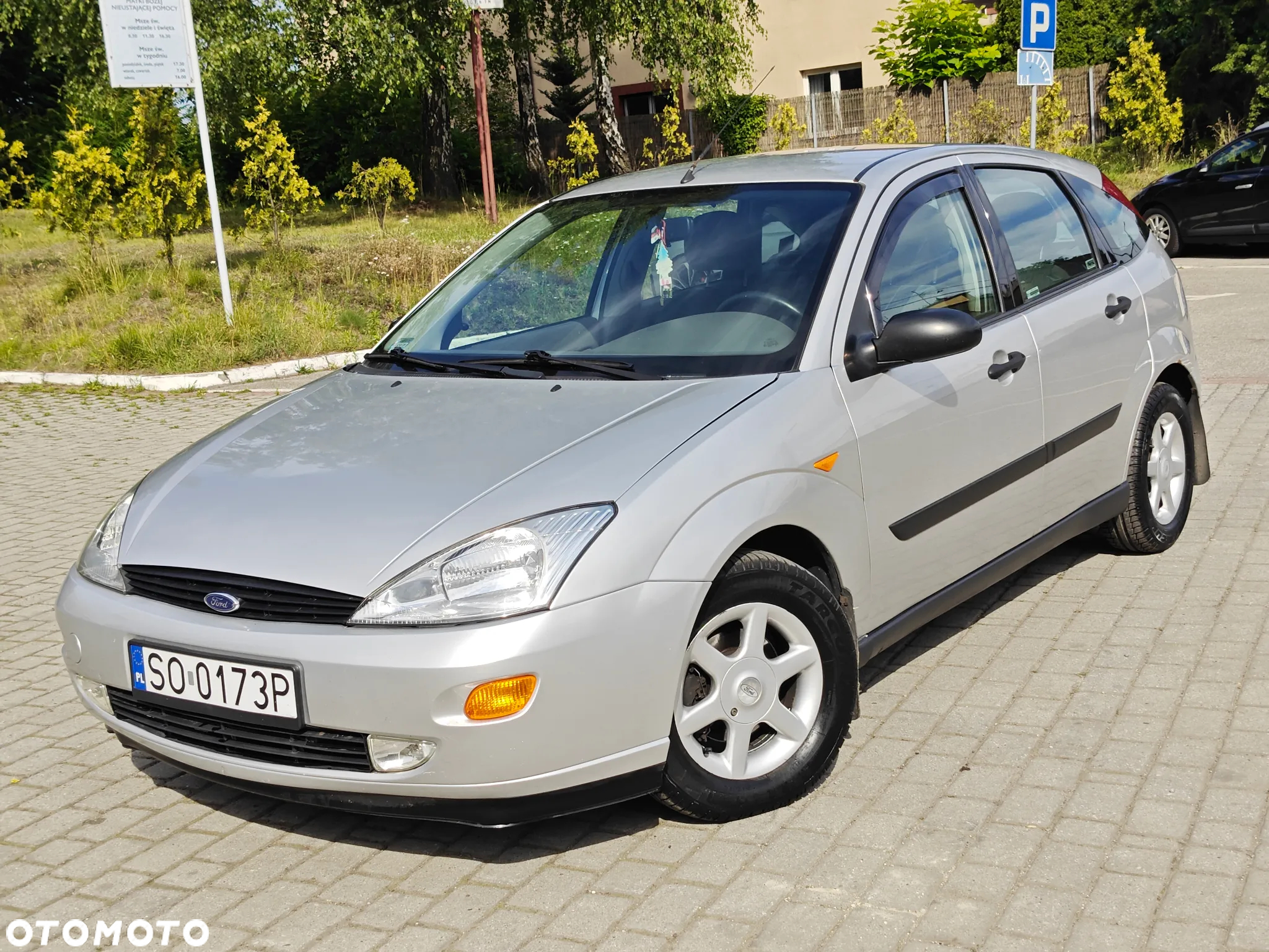 Ford Focus 1.8 Ambiente - 2