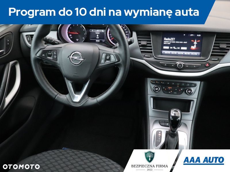 Opel Astra - 9