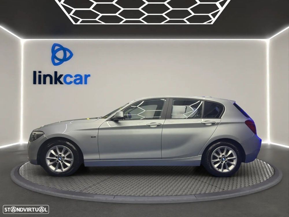 BMW 120 d Sport Line - 9