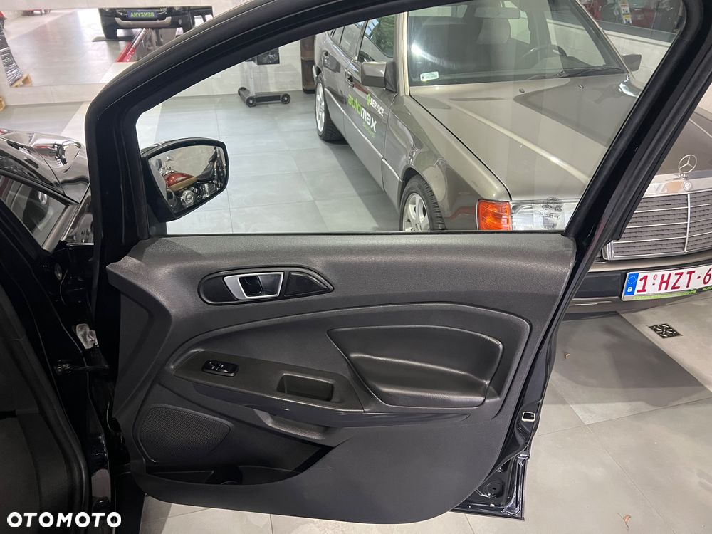Ford EcoSport 1.0 EcoBoost ST-LINE - 28