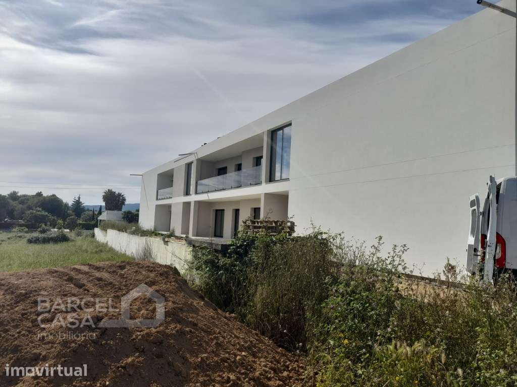 T2 com garagem, em construção em Galegos (Santa Maria) - Barcelos - Grande imagem: 5/13