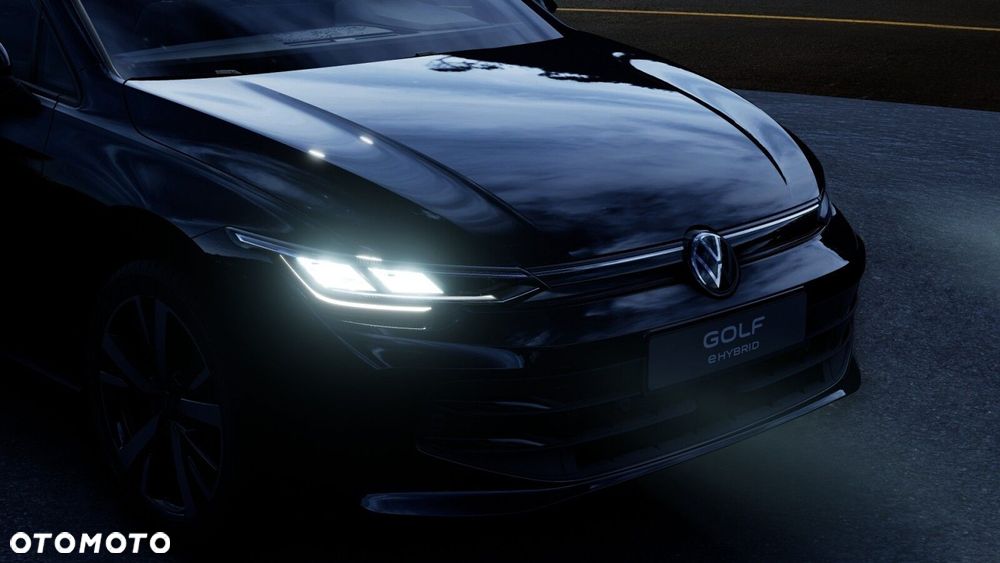 Volkswagen Golf - 10