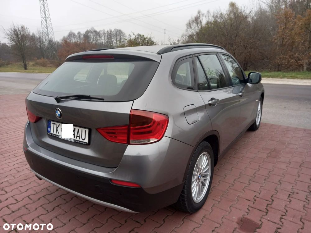 BMW X1 xDrive20d - 12