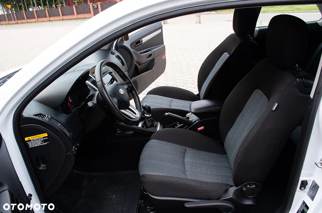 Kia ProCeed pro Ceed 1.4 CVVT Dream-Team Edition - 22
