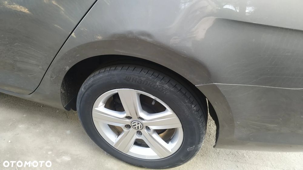 Volkswagen Golf 1.6 TDI BlueMotion Comfortline - 6