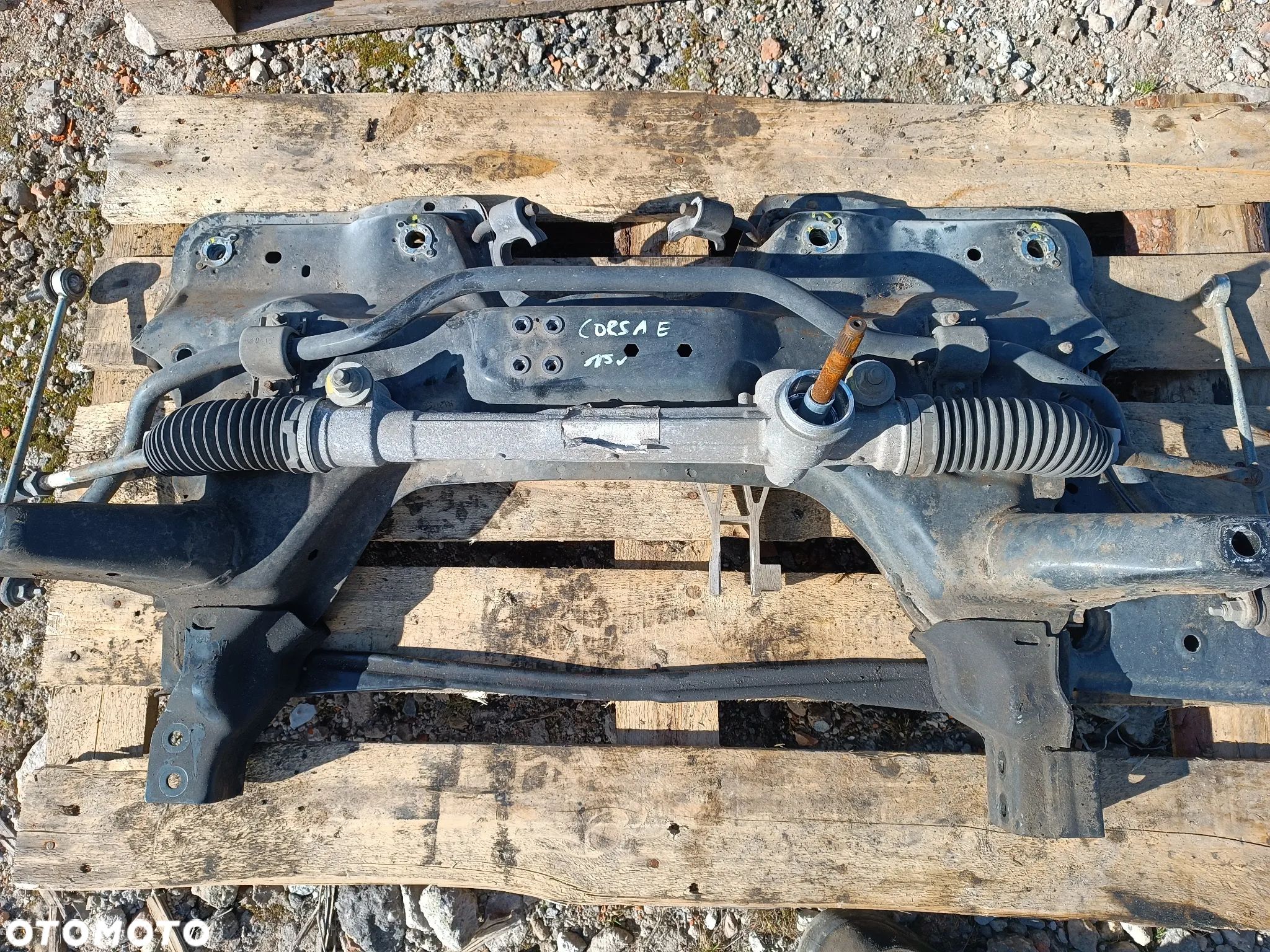 ZAWIESZENIE PRZÓD WÓZEK SANKI OPEL CORSA E - 1