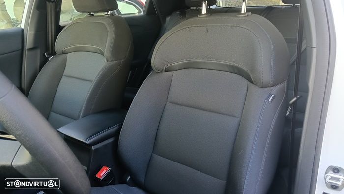 MG MG4 4 Standard - 46