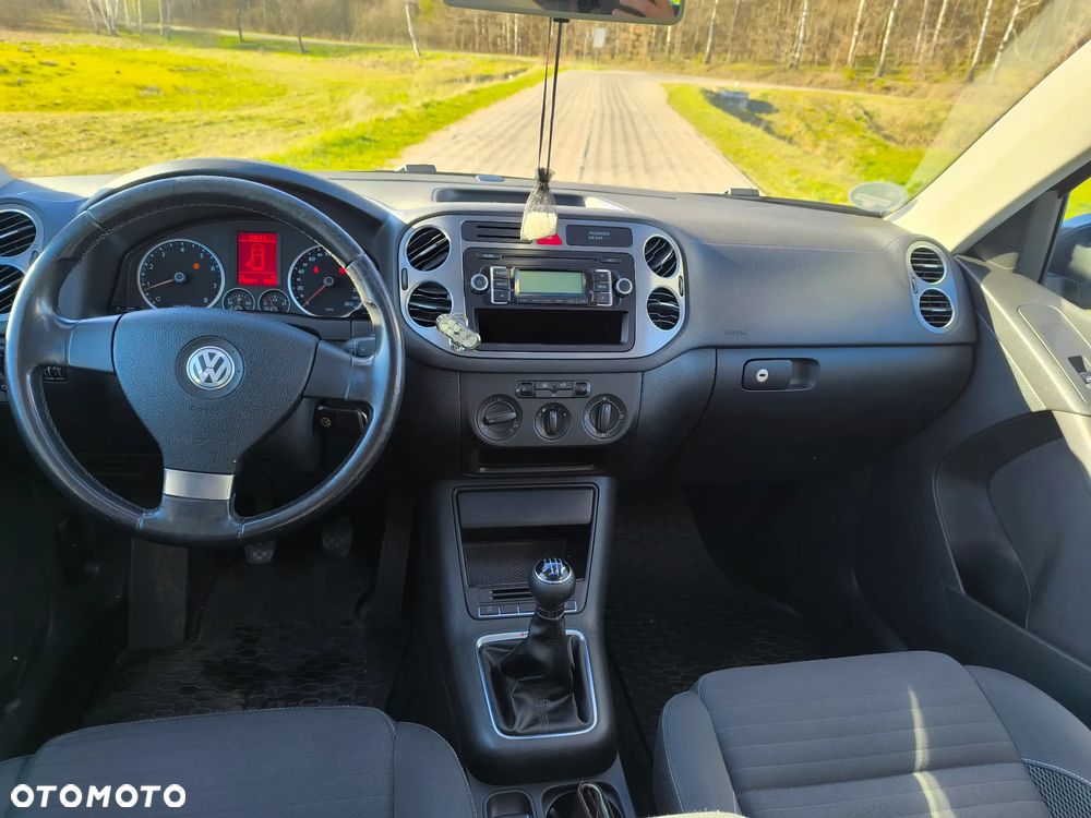 Volkswagen Tiguan 1.4 TSI BlueMotion Technology Sport & Style - 10