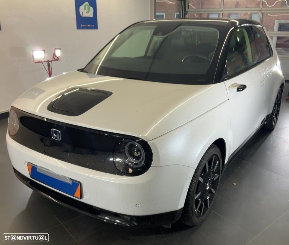 Honda e Advance (17") - 3