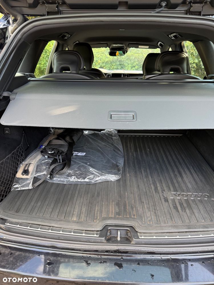 Volvo XC 60 D4 SCR R-Design - 6