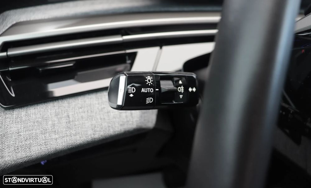 Peugeot 3008 1.2 Hybrid Allure e-DCS6 - 31