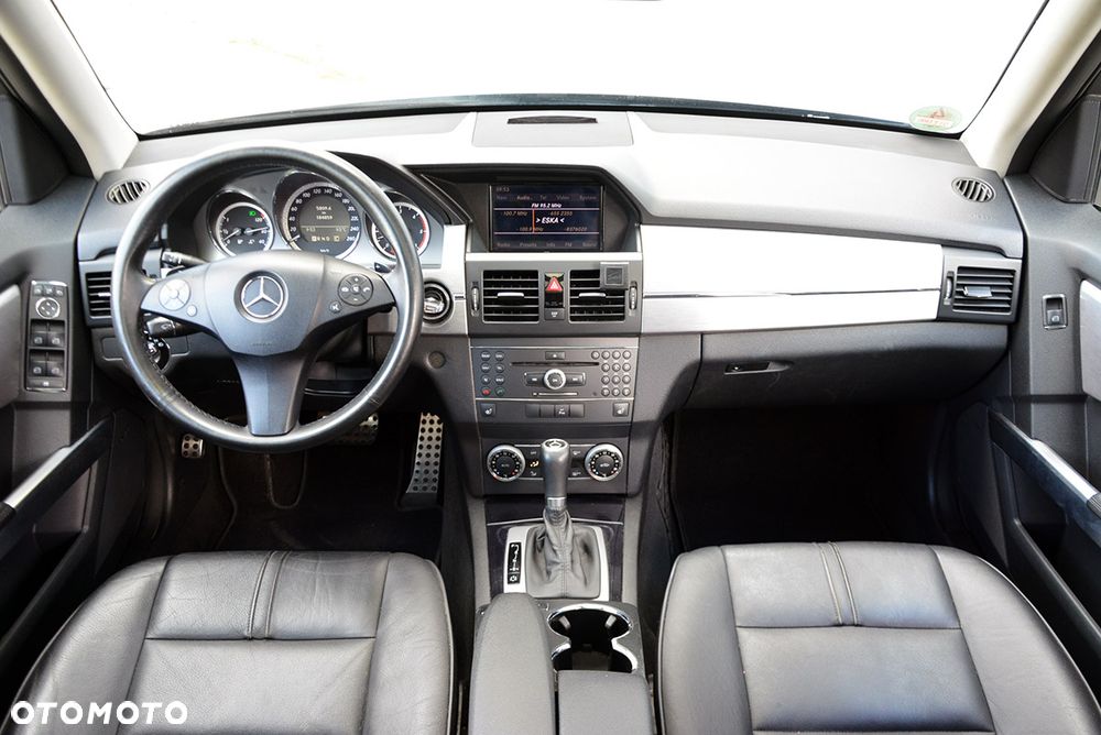 Mercedes-Benz GLK 350 CDI DPF 4Matic 7G-TRONIC SPORT EDITION - 18