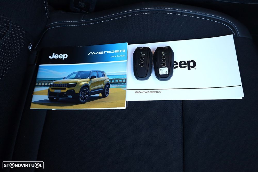 Jeep Avenger 1.2 GSE T3 Altitude - 37