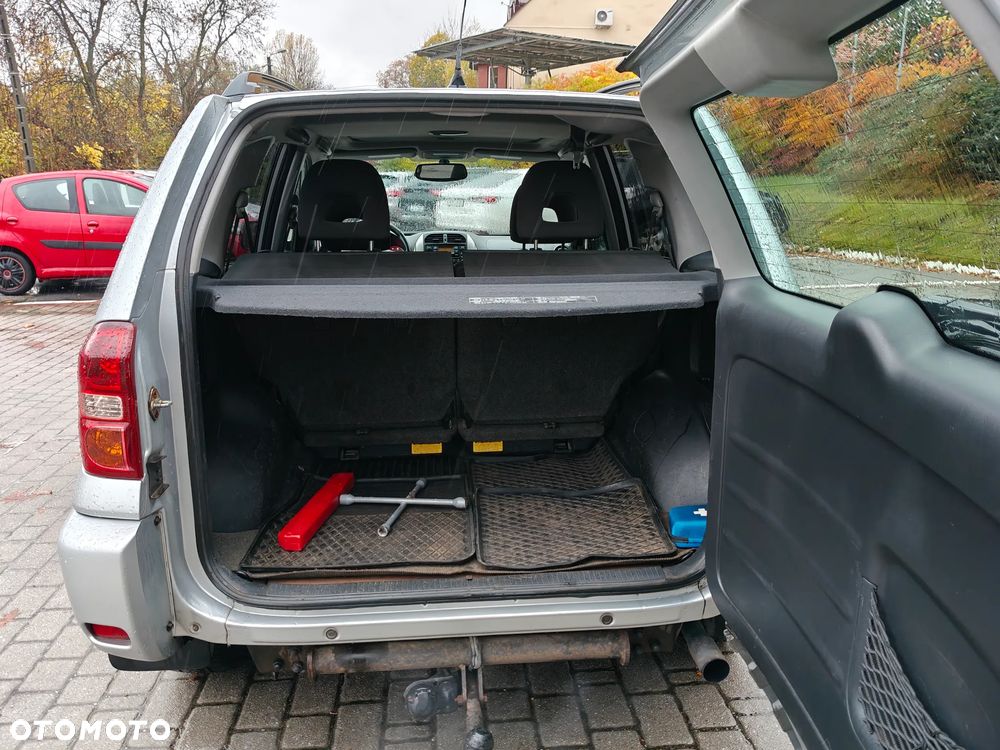 Toyota RAV4 2.0 D-4D Prestige - 33