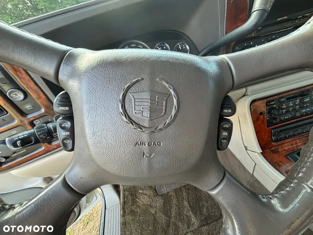 Cadillac Escalade 6.0 V8 - 26