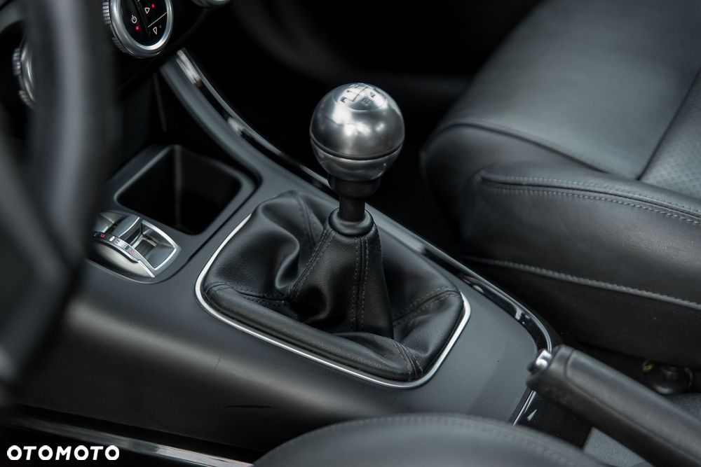 Alfa Romeo Giulietta 1.6 JTDM 16V - 35