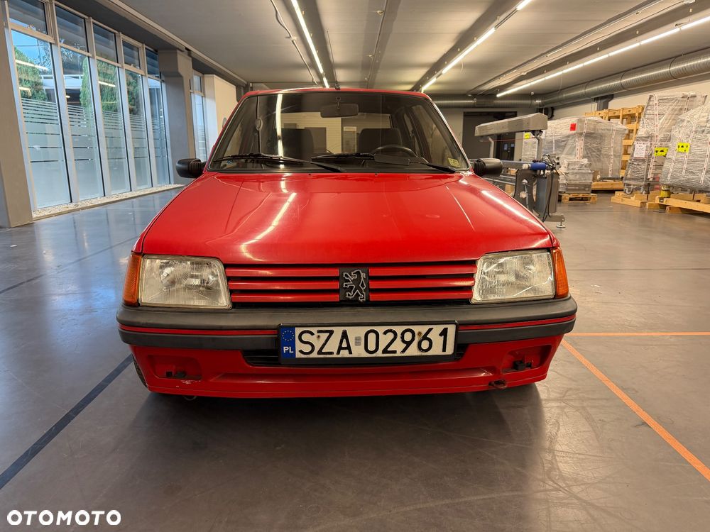 Peugeot 205 - 7