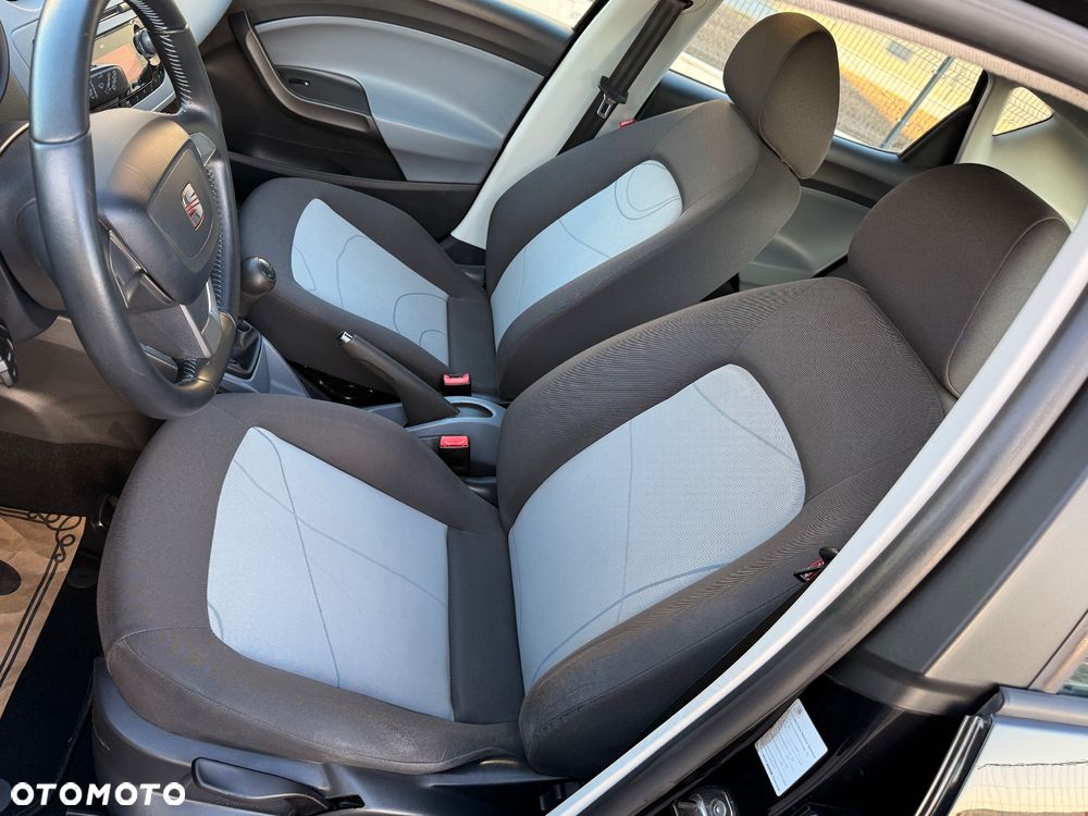 Seat Ibiza 1.4 16V Reference - 24