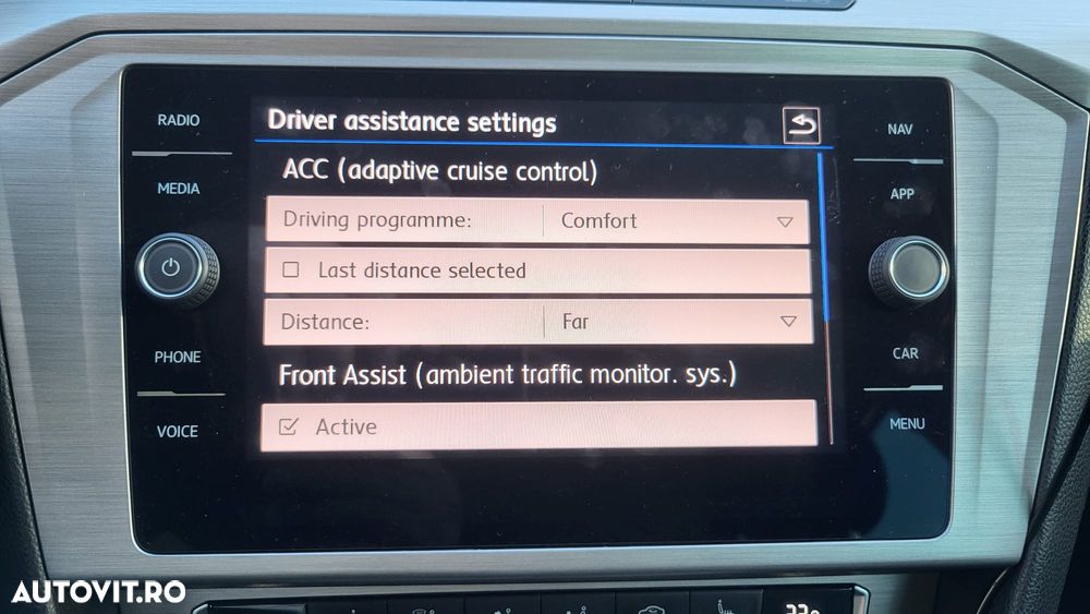 Volkswagen Passat 2.0 TDI SCR DSG Comfortline - 21