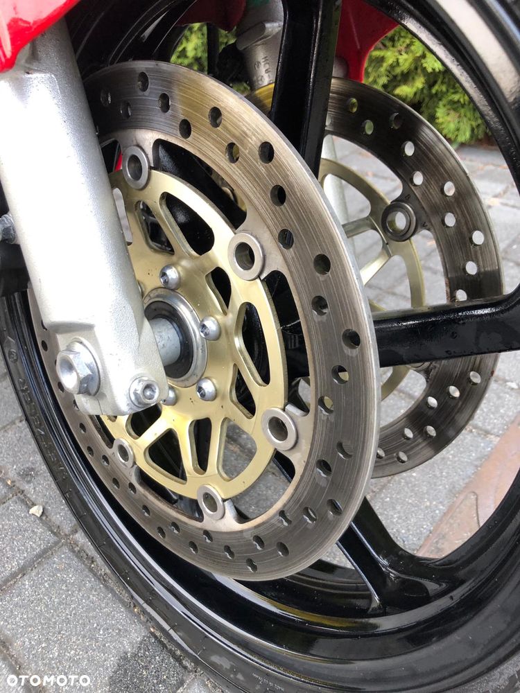 Honda VFR - 18
