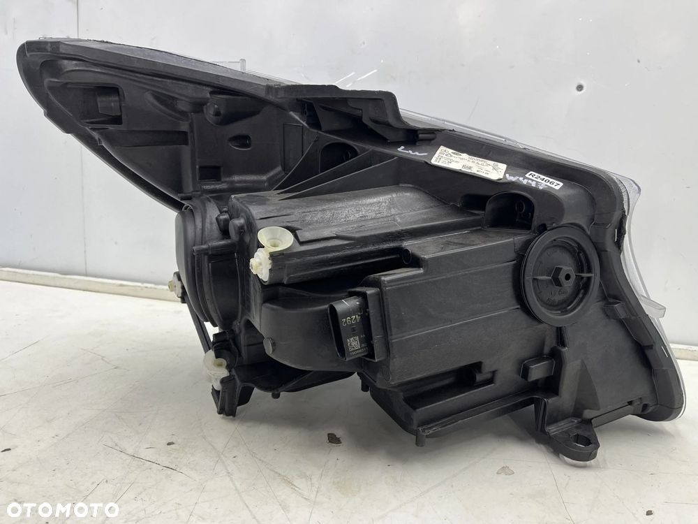 Lampa reflektor Mercedes Vito w447 14-23r. LEWA przednia LED INTELLIGENT Light System ILS lewy przód - 9