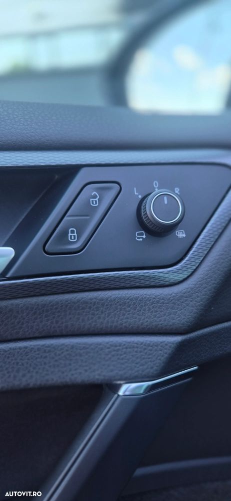 Volkswagen Golf - 13