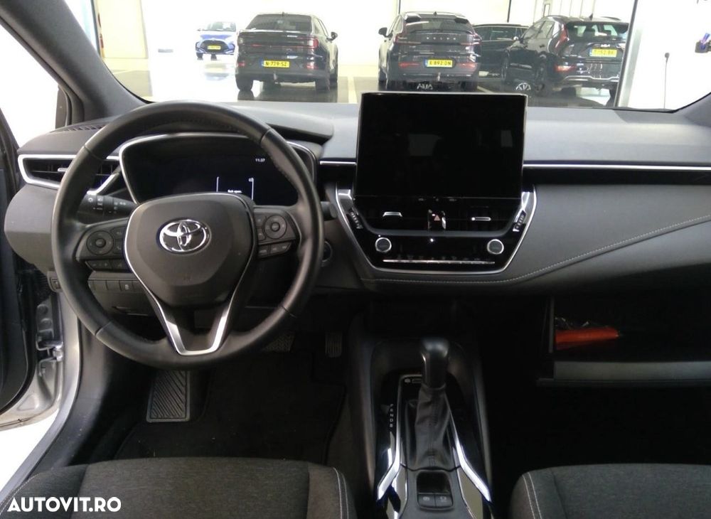 Toyota Corolla 1.8 HSD Business - 5