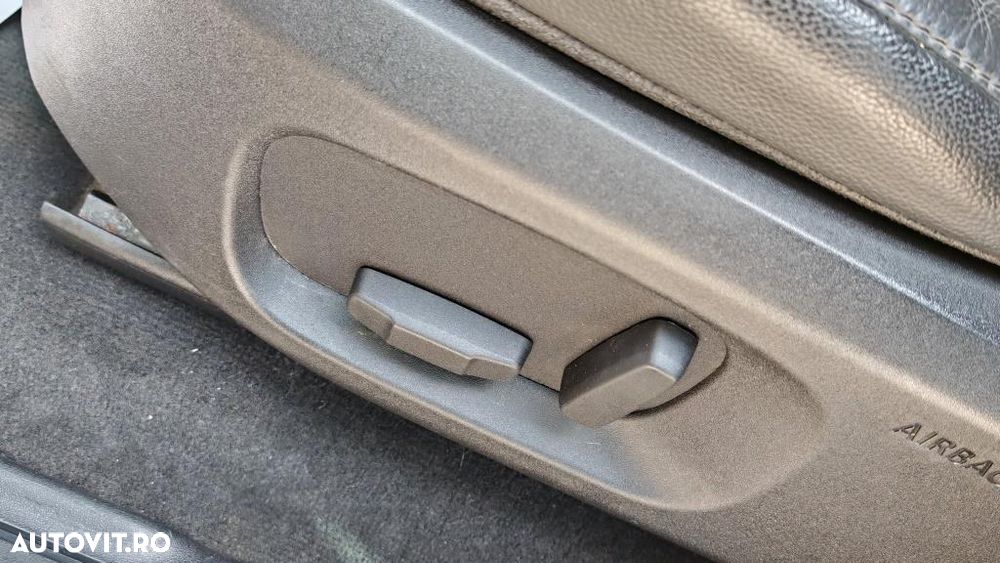 Land Rover Range Rover Evoque 2.0 D150 HSE - 25